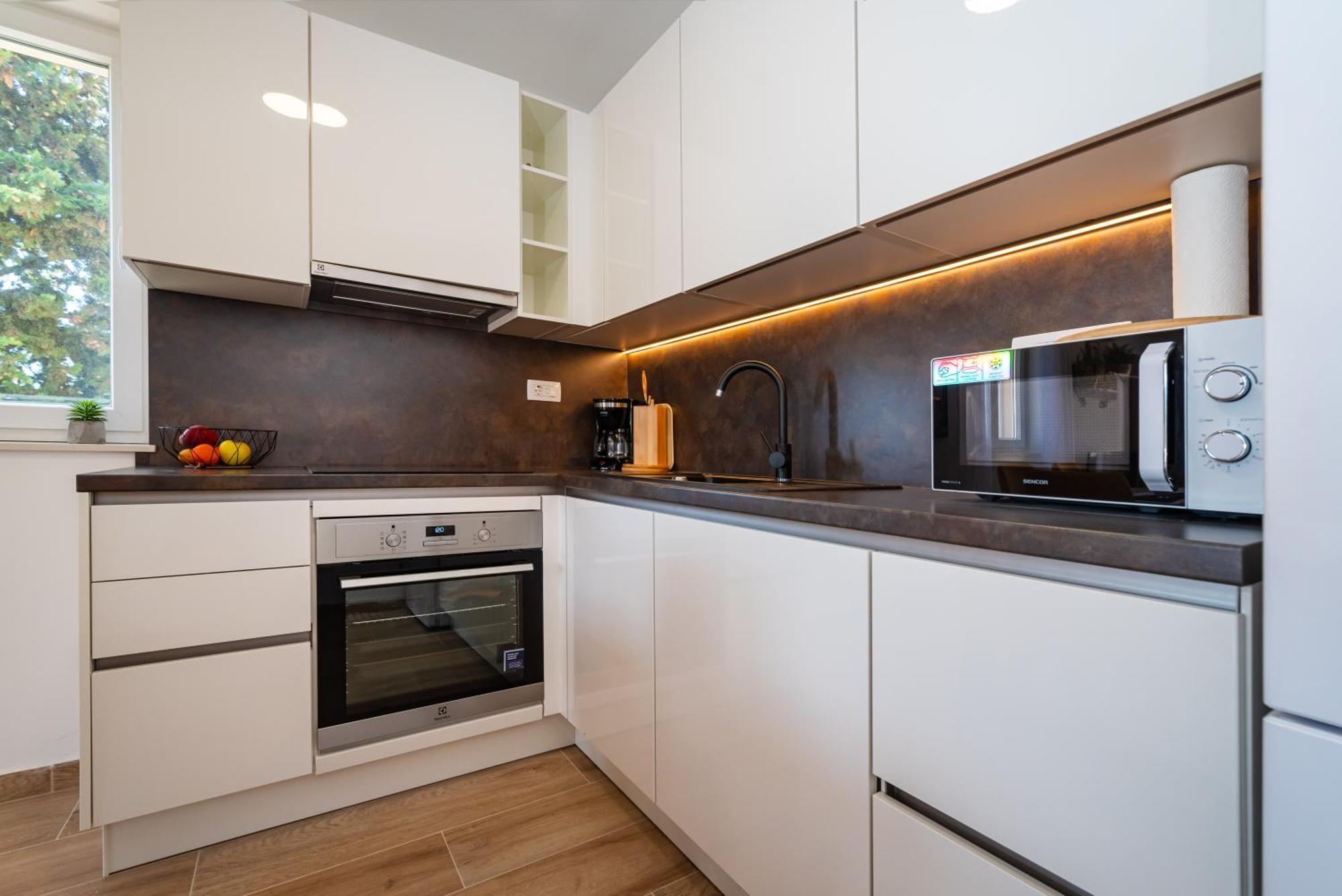 Apartmani Lelu Pridraga Exterior foto
